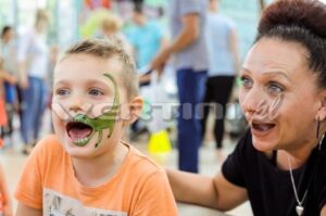 Stanowisko z malowaniem twarzy na imprezy / eventy