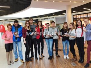 Konferansjer na evencie walentynkowym