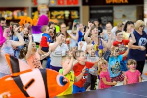 Sceniczne animacje zabaw dla dzieci